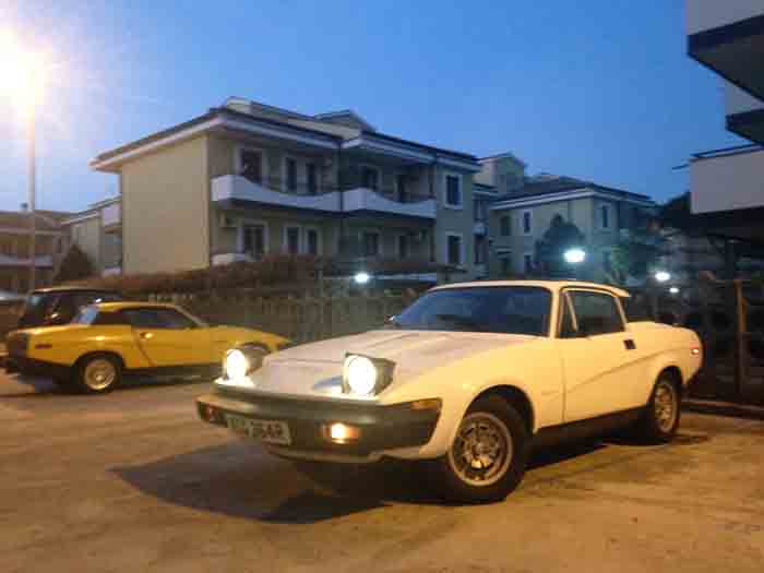 White TR8.jpg